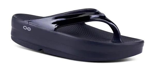 OOFOS Oomega Thong Black